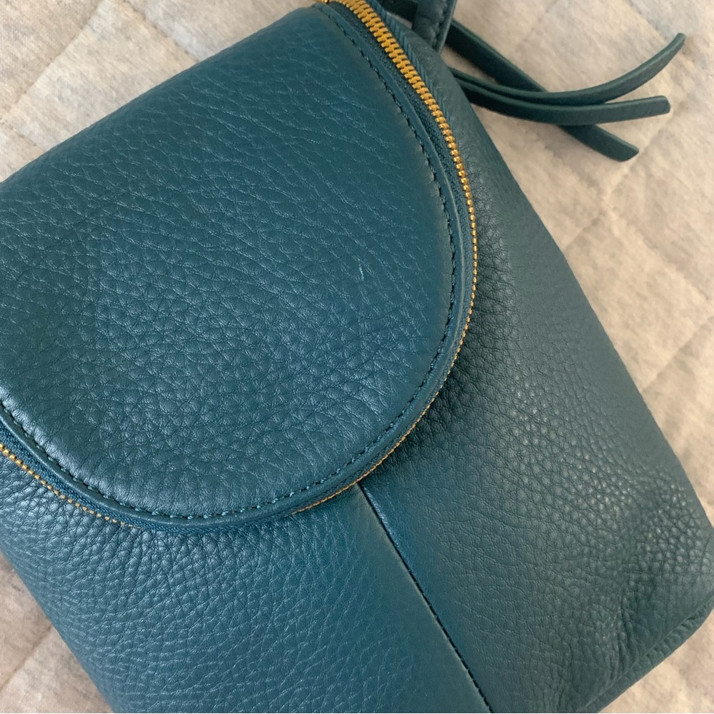BNWT HOBO “Fern” Crossbody/Shoulder Purse Bag Pebbled Leather Midnight Teal - Picture 4 of 8